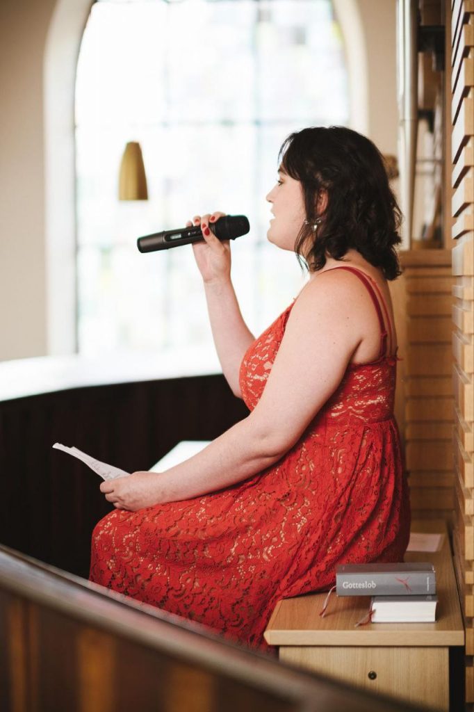 Musik, romantisch, Hochzeit, Trauung, Traurede, Gesang, Traumhochzeit, freue Trauung, christlich, frei, katholisch, günstig, nicht teuer, Wünsche, nicht kirchlich, atheistisch, ökomenische Trauung, multikulturelle Trauung, Englisch, Deutsch, traudichmitkate, rhein main gebiet, trau dich mit kate, rhein-main-gebiet